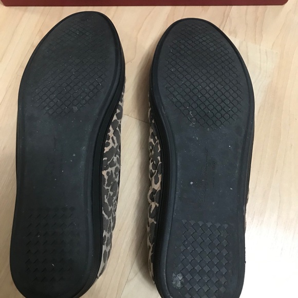 SALVATORE FERRAGAMO FLATS - Picture 5 of 7